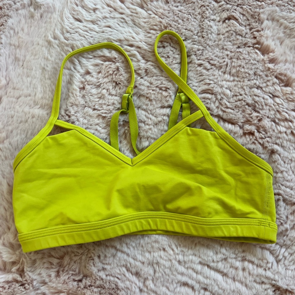 lululemon sports bra